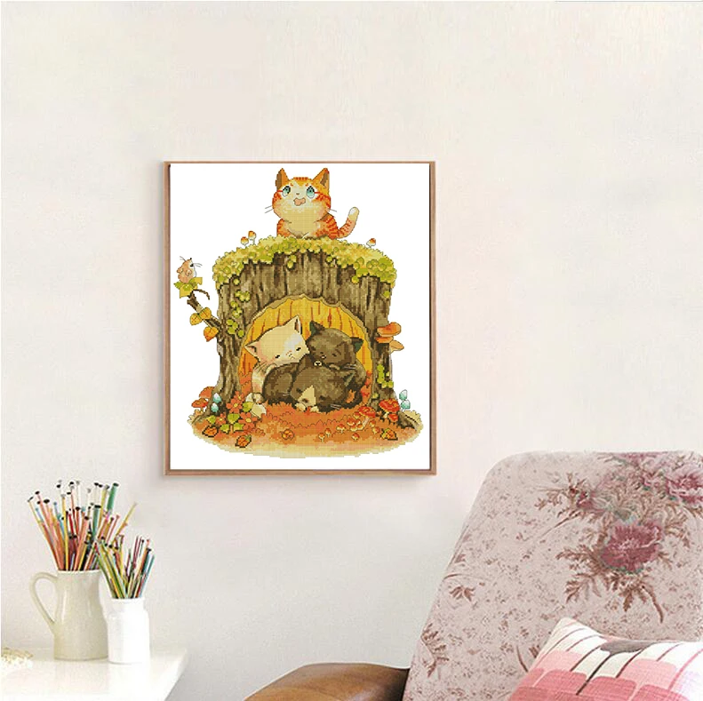 Joy Sunday Cross Stitch Kits Kitten Under The Stump Patterns 14CT 11CT Counted Cross Stitch  Handmade Embroidery Needlework Sets