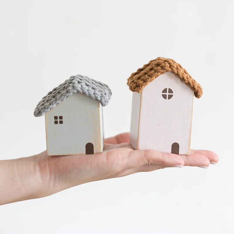 Nordic Wooden House Ornaments Home Decoration Wood Architecture with Woven Proof Cute Desk Miniature Craft Work Nursery Decor