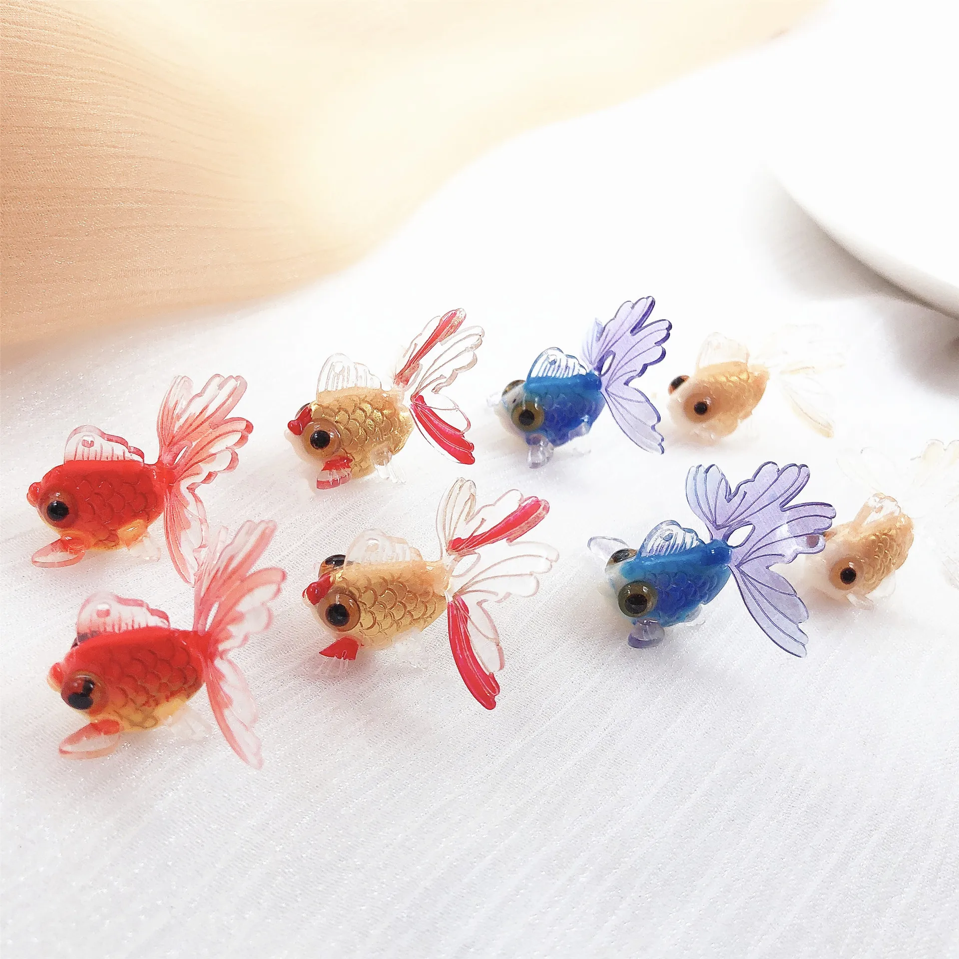 50pcs DIY jewelry accessories material cute three-dimensional red small goldfish acrylic pendant pendant earrings female