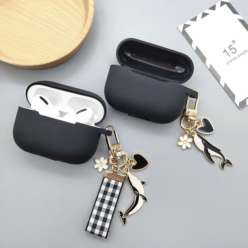 Casos de silicone preto quente para airpods 4 pro 2 caso fone de ouvido bluetooth para airpods 3/2/1 capa com bonito baleia lua chaveiro