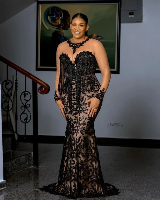 Fancy black dress plus size 2025