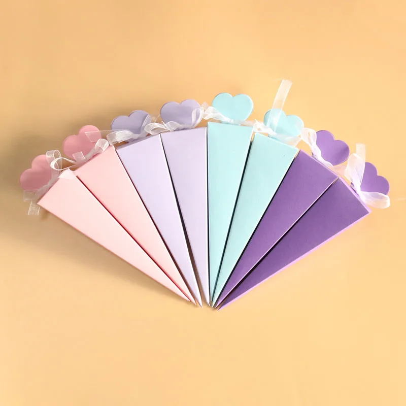 50pcs Cone Shaped Chocolate Packaging Box Wedding Favors Candy Box for Guests Gift Boxes Party Supplies