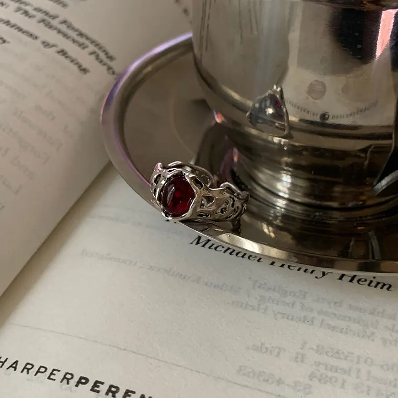 QMCOCO Silver Color Red Oval Zircon Ring For Women Trendy Elegant Geometric Vintage Handmade Luxury Ring Woman Jewelry Gifts