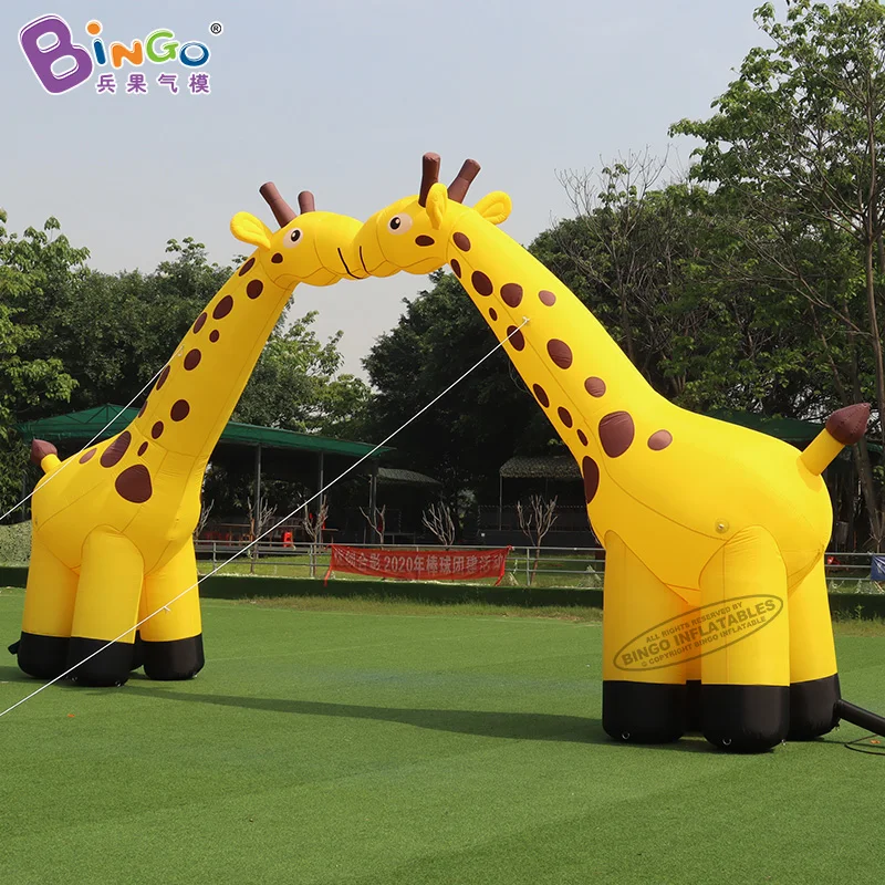 Large 10x5.3 Meters Inflatable Giraffe Arch Lovely Advertising Cartoon Animal Archway for Decoration