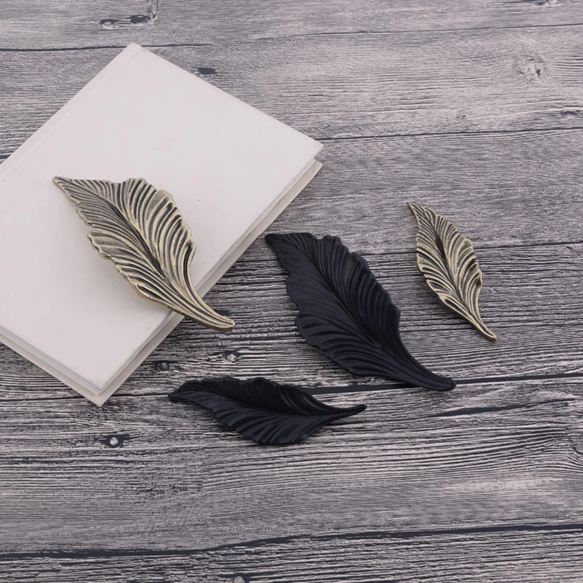 1Pc Creative Retro Leaves Shape Door Handle Cabinet Knobs, Furniture Cabinet Handle Cupboard Door Pull Handle Drawer Knobs