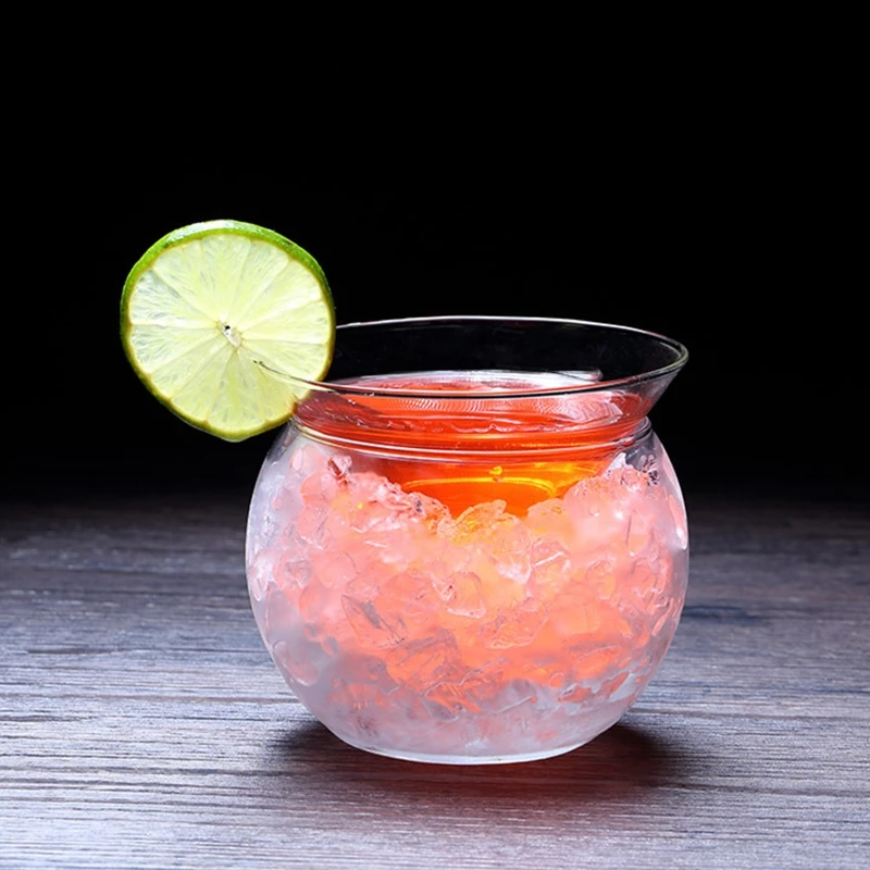 2022 جديد الجزيئية Mixology البينية مثلث كوكتيل مثلج كأس نبيذ من الكريستال مخروط مارتيني الكروية مجموعة نادل خاص