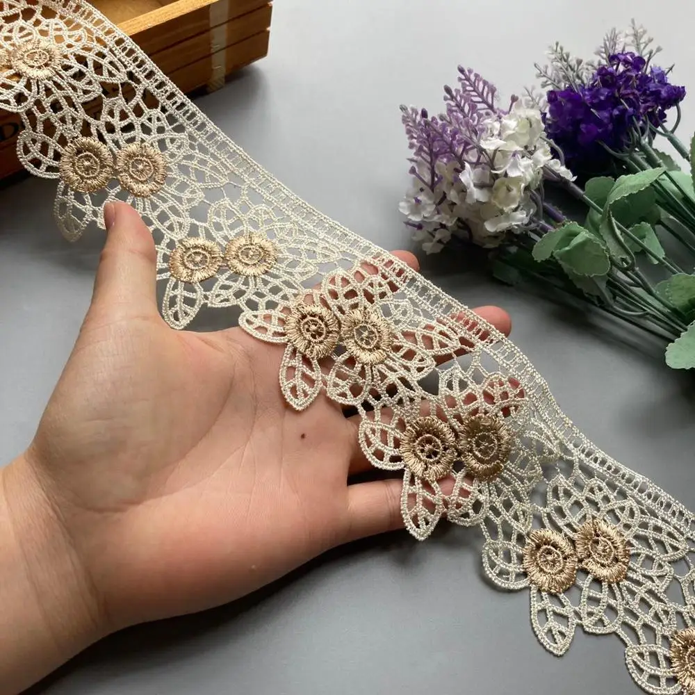 1 yards Gold Flower Beige 7cm Lace Ribbon Trim for Sofa Cover Curtain Trimmings Embroidery Applique Home Textiles Accessories