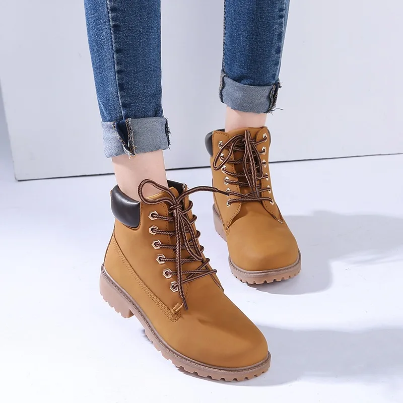 Botas de tacón plano para mujer, botines de camuflaje a la moda para mantener el calor, novedad de otoño e invierno, 2022