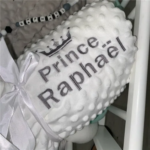 Gepersonaliseerde babydeken met naam voor pasgeboren jongens en meisjes Aangepaste Minky Fleece peuter wieg kinderwagen deken verjaardagscadeau