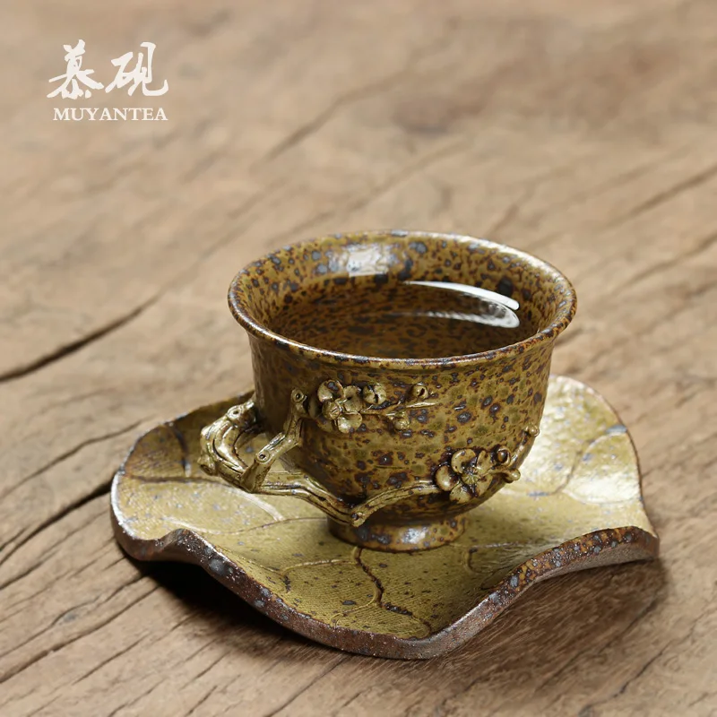 

Tea MuYan Taiwan bank kiln to burn, hand made plum flower tea cup sample tea cup kung fu tea set personal cup kiln