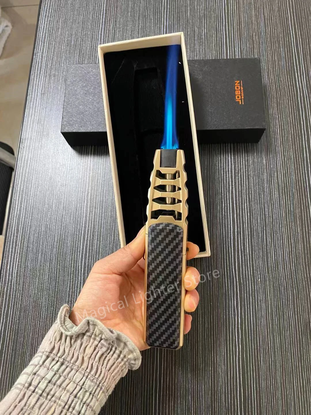 JOBON Metal Gás Butano Windproof Isqueiro Blue Flame Super Firepower Turbocharged Jet Cigarro Isqueiro Charuto Acessórios Presente