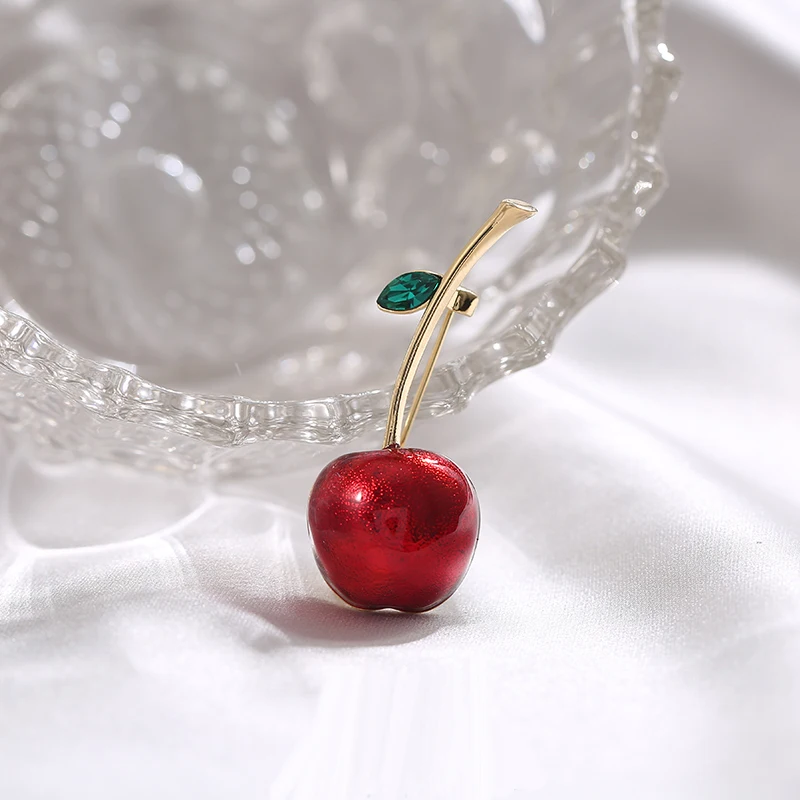 Creative Red Fruit Cherry Brooch Crystal From Swarovskis For Girl Women Green Leaf Accessories Brooches Gifts