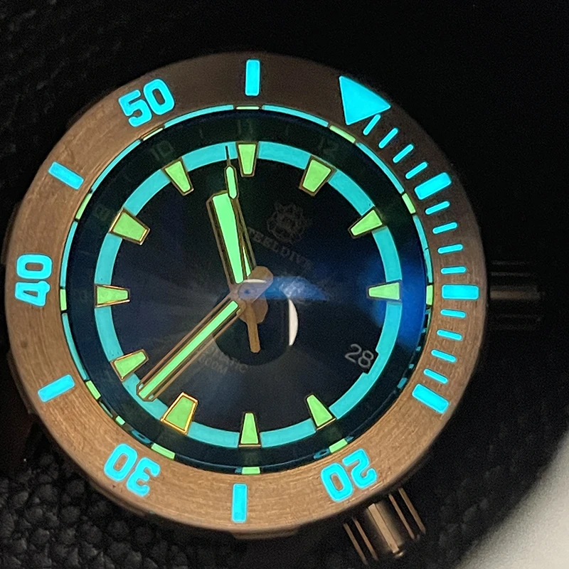 

STEELDIVE мужские дайверские часы автоматические часы бронза для глубокого дайвинга 3000 м водонепроницаемые механические наручные часы со светящимся сапфиром NH35