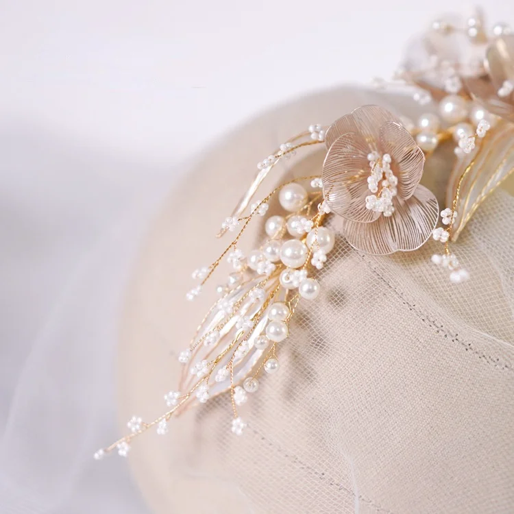 Beaded Metal Petals Side Transparent Bridal Headdress Wedding Hair Makeup Shooting Accessories