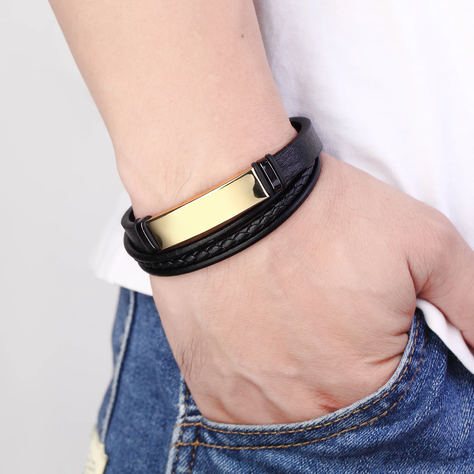 2021 New Fashion Glossy Multicolor Stainless Steel Cool Punk Style Men's Bracelet 4-Layer Leather Rope Charm Bracelet Jewelry