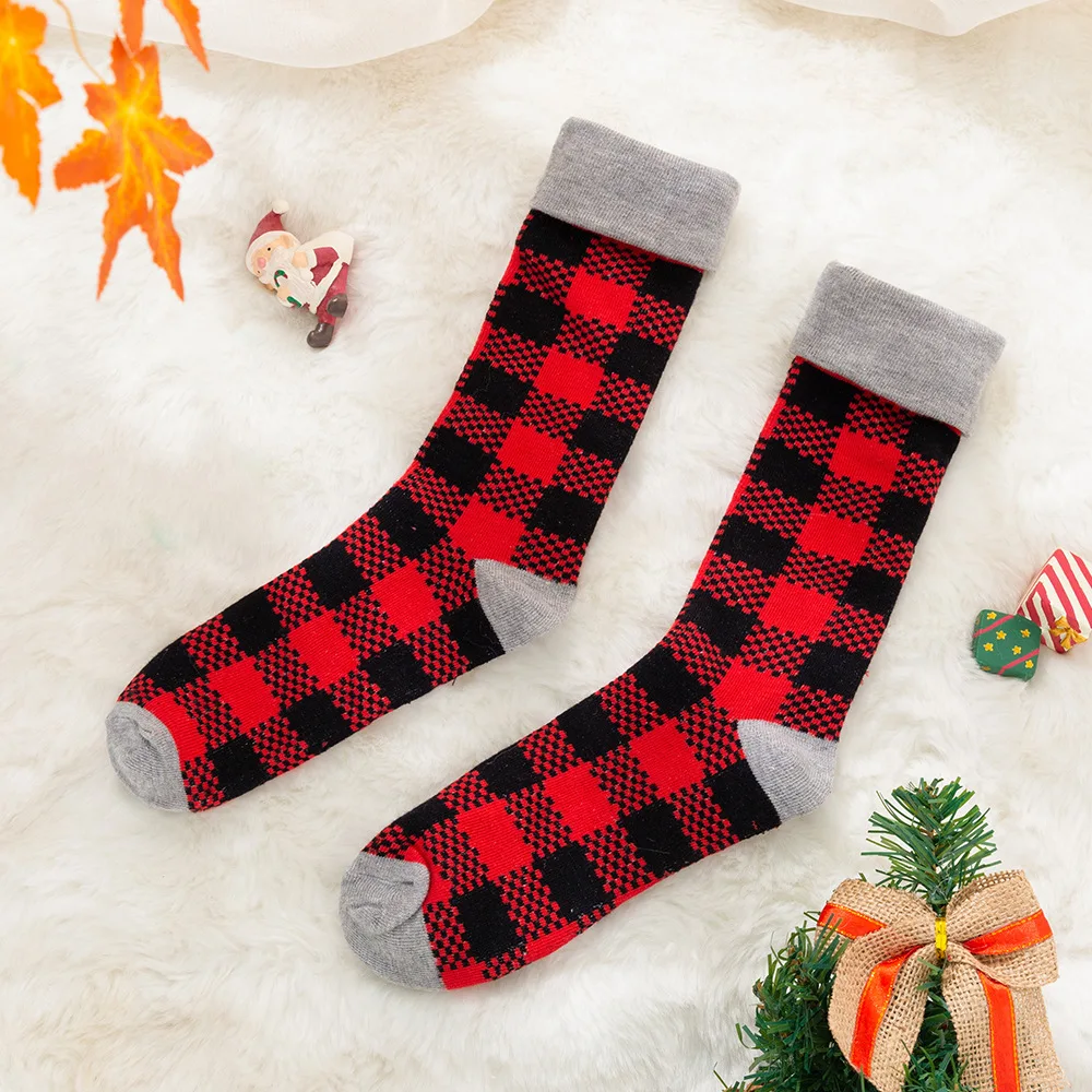 2020 New Geometric Checkered Socks Autumn and Winter Adult Plaided Socks Christmas Men and Women Hip Hop Cotton Socks