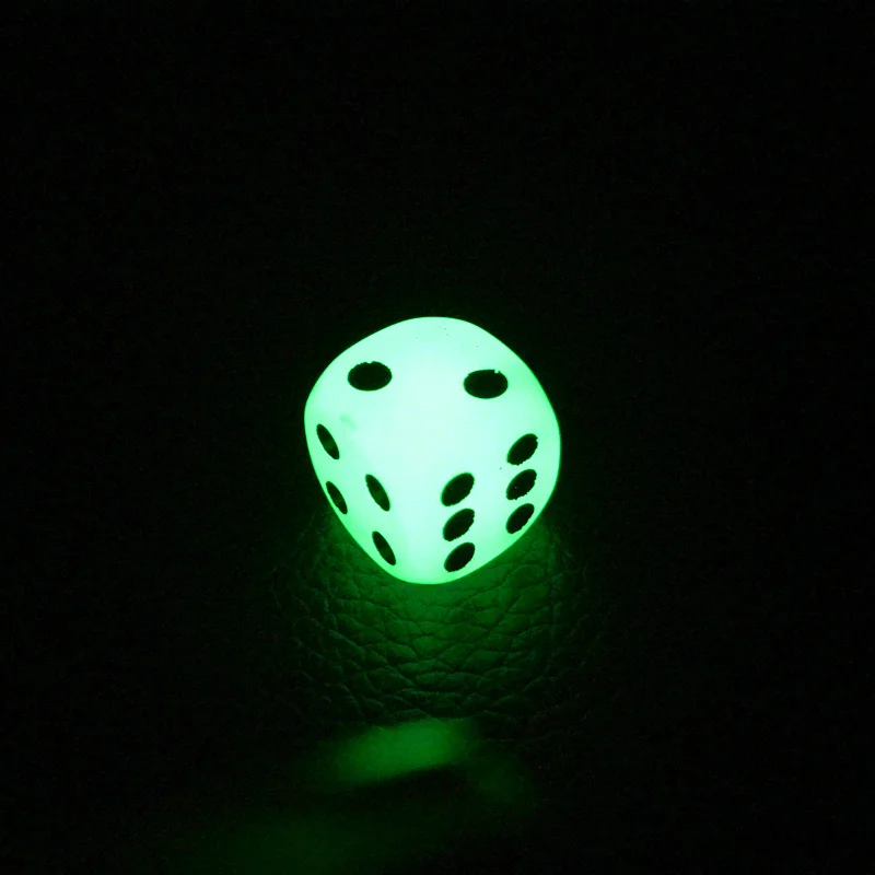 6 Stks/partij 16Mm Lichtgevende Dobbelstenen Afgeronde Hoek Drinken Glowing Dice Nachtclub Bars Gewijd Entertainment Dobbelstenen Bordspel