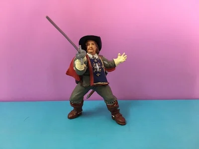 pvc  figure  3.75  inch  Medieval Knight  Three Musketeers