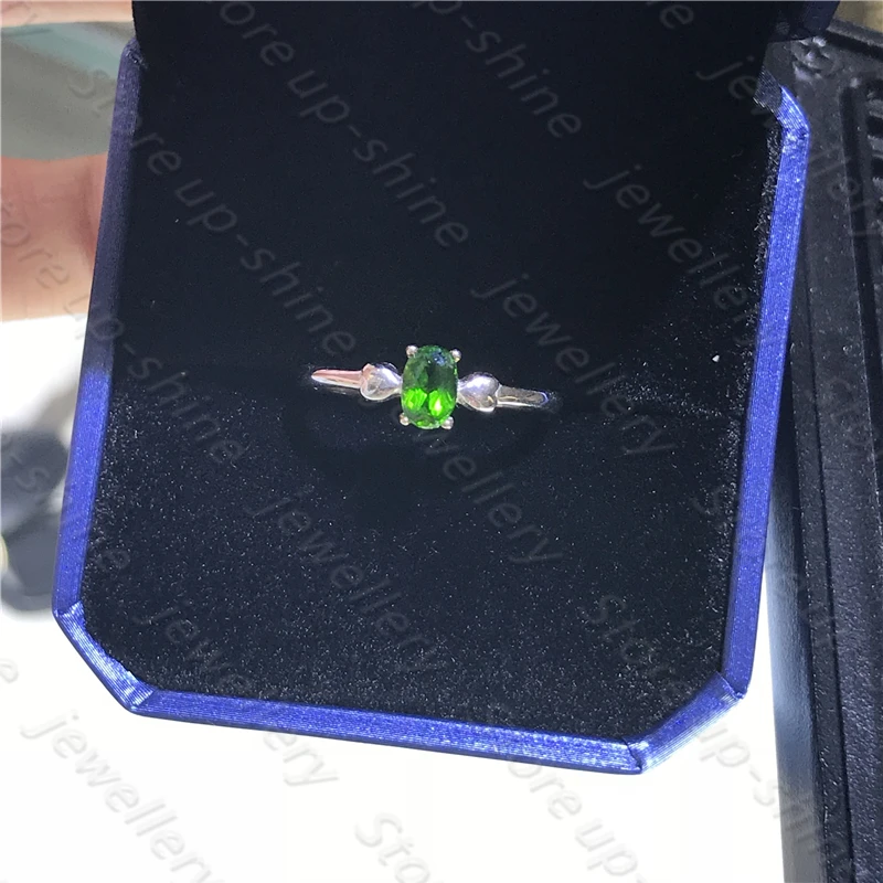 New natural diopside ring 925 silver ladies ring fine inlaid simple, refined and elegant