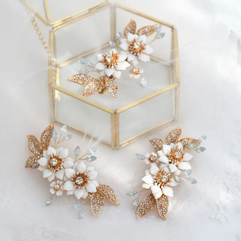 Floralbride Handmade Alloy Crystal Rhinestones Pearls Flower Bridal Hair Clip Barrettes Wedding Hair accessories Women Jewelry