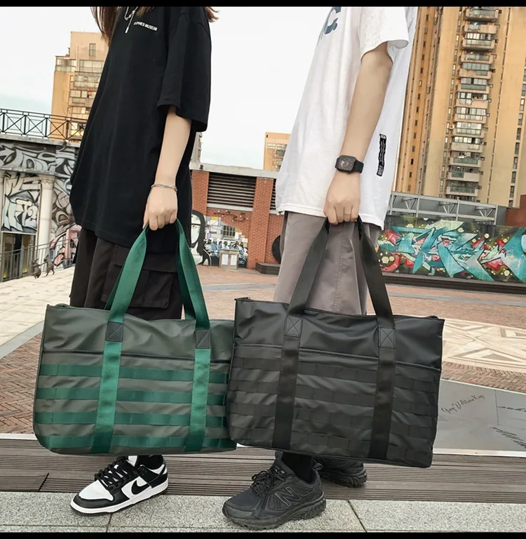 2024 Waterproof oxford Men travel bags Large Capacity hand duffle bag Lightweight Man luggage bag Casual Travel big Sports bag