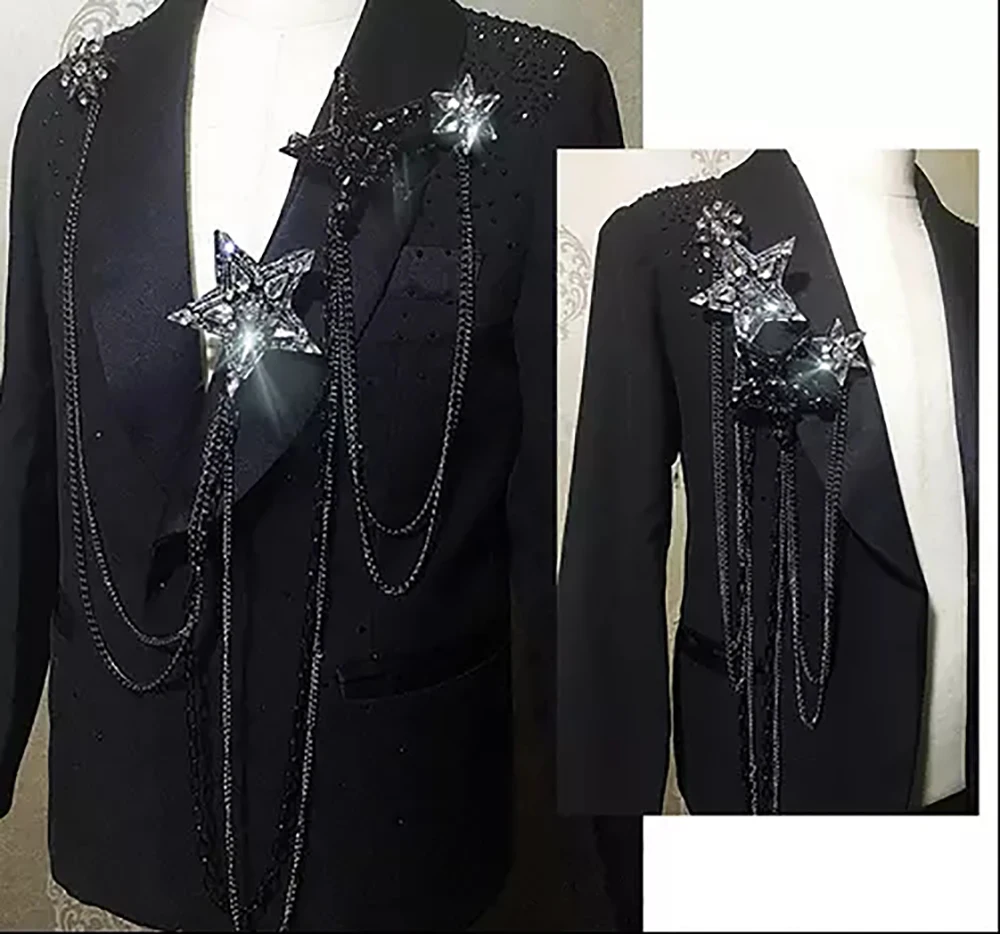 Beautiful Rhinestone Pentagram Extra Long Handmade Fashion Shoulder Board Badges Cloth Metal Epaulette Has a brooch buckle