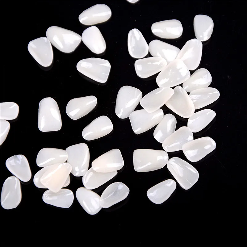 70Pcs/1Bag Dental Ultra Thin Anterior Temporary Crown Whitening Porcelain Teeth Veneers Resin Teeth For Dentistry Oral Care Tool