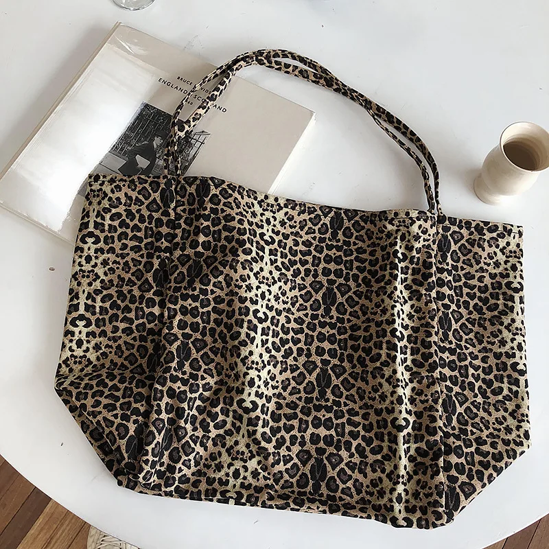 Summer 2020 big HandbagCanvas Messenger Printing Leopard large capacity Shopping Bag Messenger Bag Handle Schouder Bag