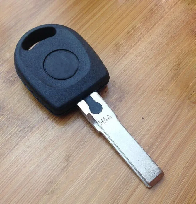 Replacement Transponder Key With ID48 Chip For VW VOLKSWAGEN B5 Passat HU66 Uncut Blade
