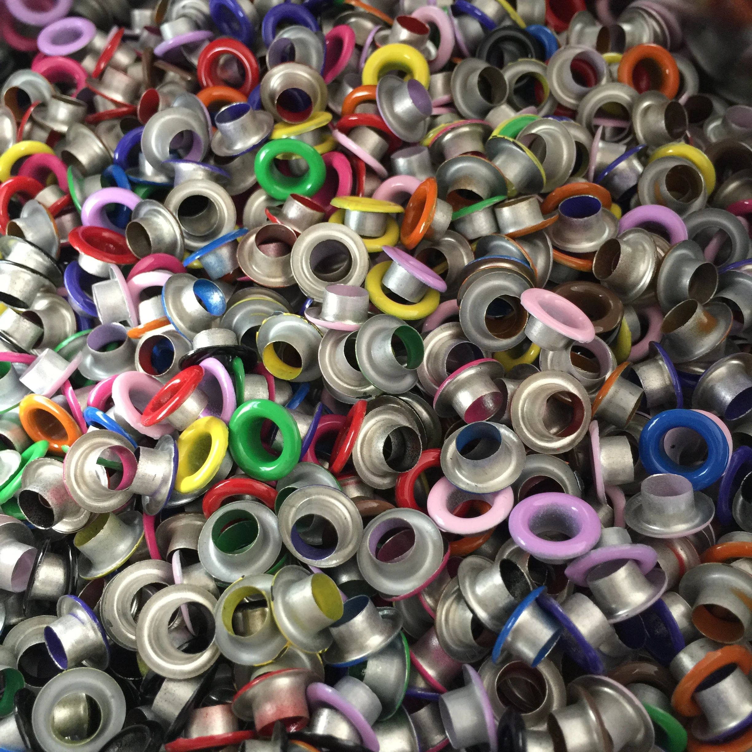 100pcs inner 5mm more than 12 Colors Eyelets for Leather craft DIY Scrapbooking Shoes Belt Cap Bag Tags Clothes Fashion