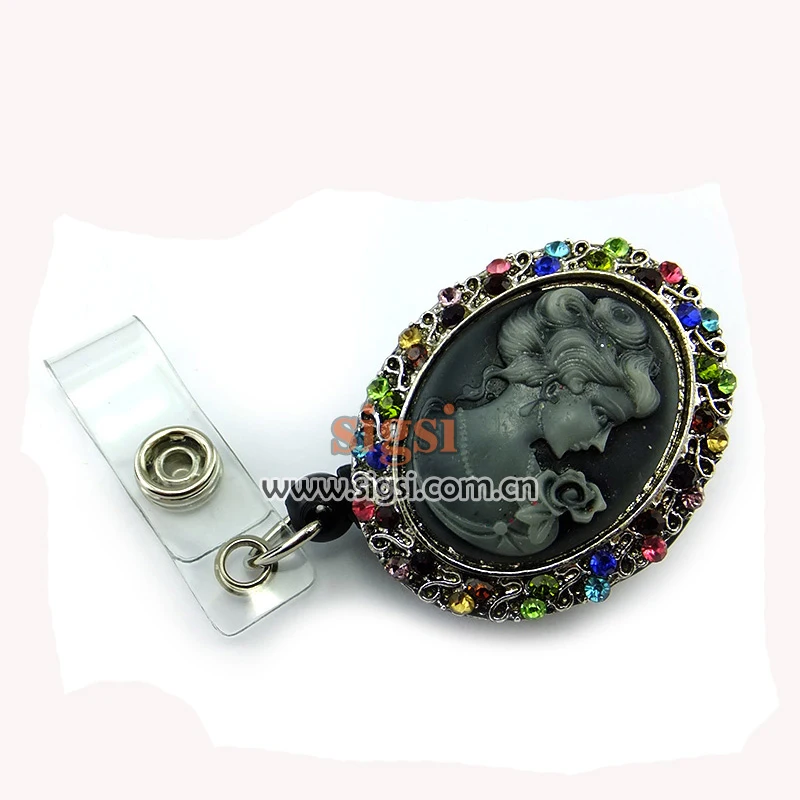 Wholesale Crystal Elegant Woman Rhinestone Retractable Reel ID Badge Holder