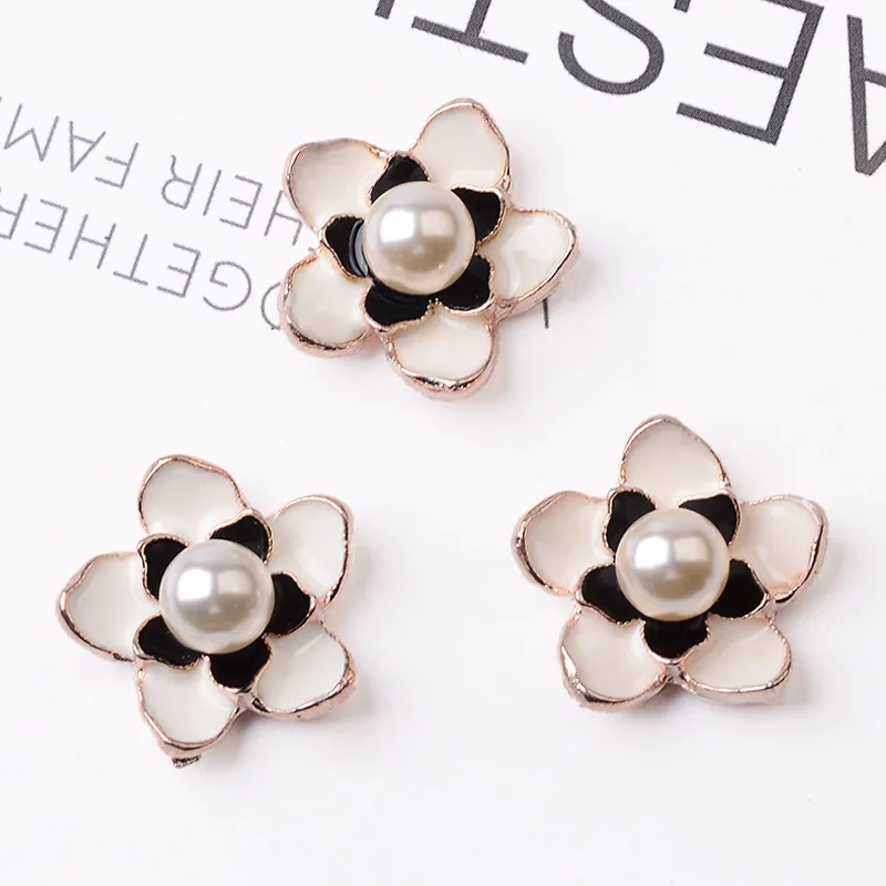 

50pcs 22mm Gold color New fashion Alloy Material Enamel Pearl Flower Shape Beads charm for DIY Hair Handmade Jewelry Making