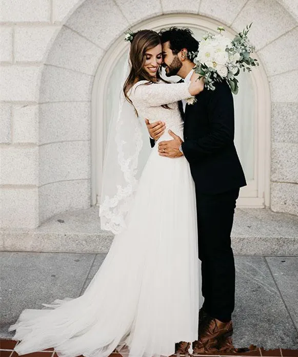 Vestidos de novia de corte en A con Apliques de encaje de marfil, modestos vestidos de novia con media manga, mangas cortas, vestidos de novia informales bohemios de campo 2020