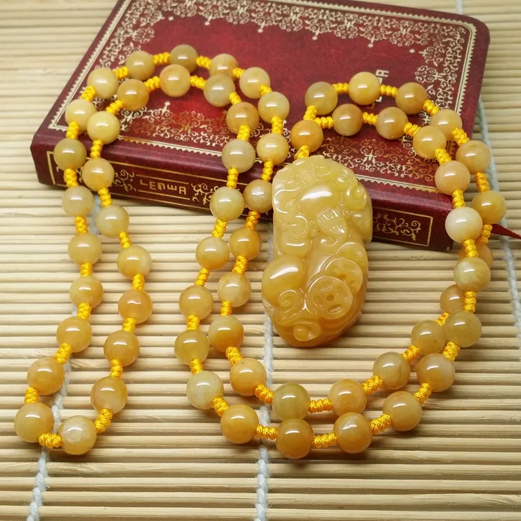 Naturer Yellow Jade Lucky Amulet Carven Pi Xiu Beast Pendant jadite Bring wealth Hanging