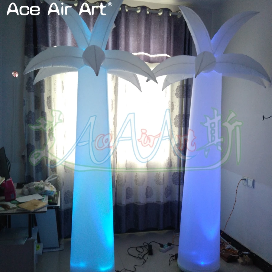 2.4mH ขายร้อนพองปาล์มต้นไม้ Chamaerops Excel สําหรับตกแต่ง YARD ที่มีสีสัน LED Light โดย Ace Air Art