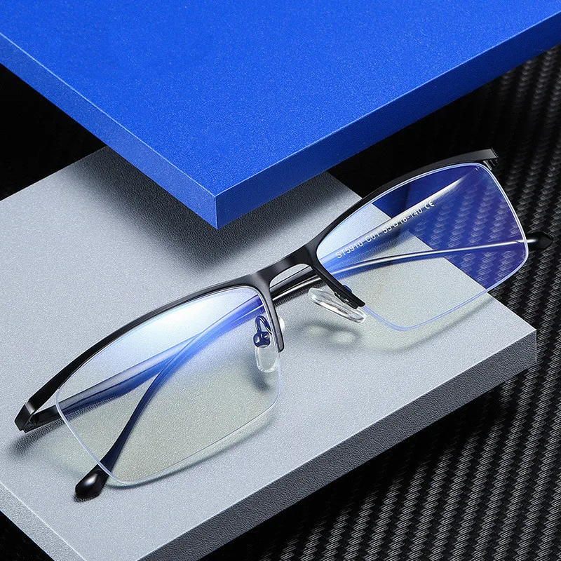 Gafas ópticas con luz azul para hombre, lentes cuadradas de diseño, marco de Metal de medio, para negocios, nuevas