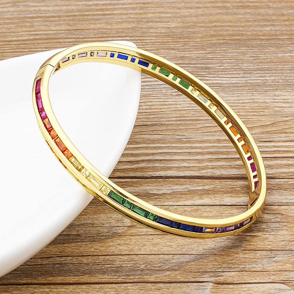 AIBEF 2021 New Fashion Charm Rainbow Rhinestone Bangles Copper Zirconia Cuff Bracelets Wysokiej jakości biżuteria na prezent dla kobiet i dziewcząt