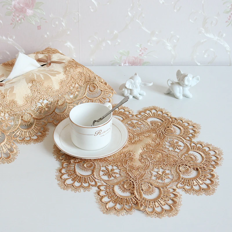 Round 30cm European Cotton Water Soluble Lace Trim Luxury Placemat Coaster Vase Pad Napkin Christmas Wedding Decoration Coffee