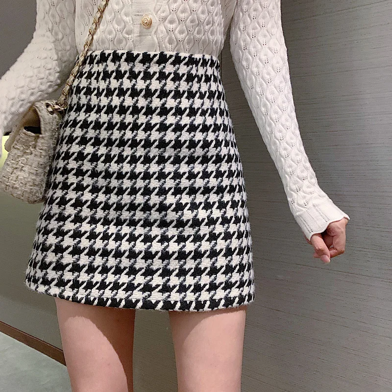 Fashion Women\'s skirt Woolen Plaid High Waist Slim Buttocks Short Mini Woman skirts Black Beige 1080