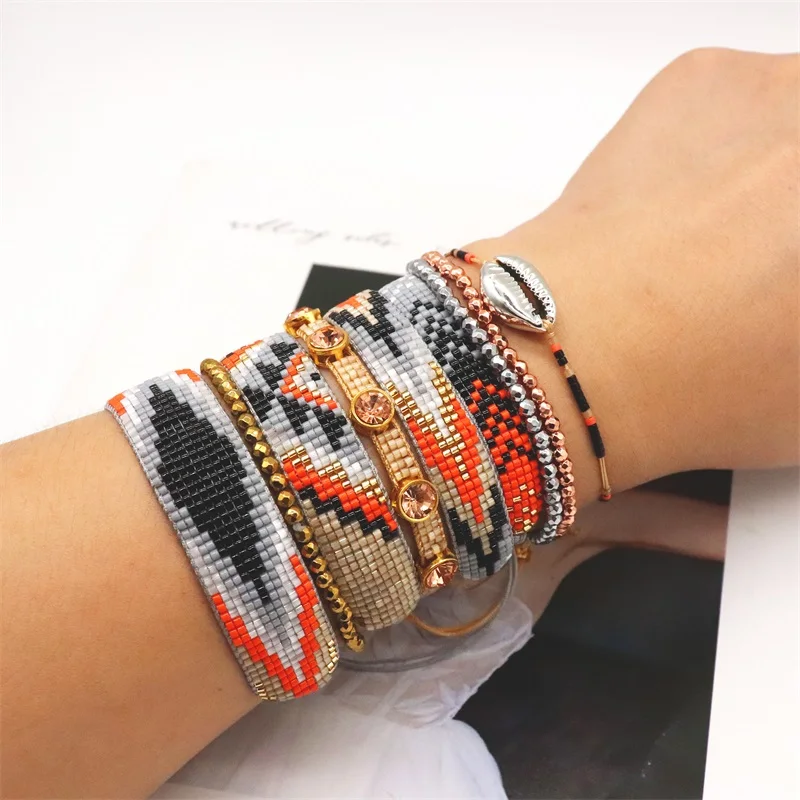 

ZHONGVI Bohemian Bead Bracelet for Women Set Charm Bangle Boho Wrap Jewelry Pulsera Accessorie Vintage Shell Crystal Bracelets