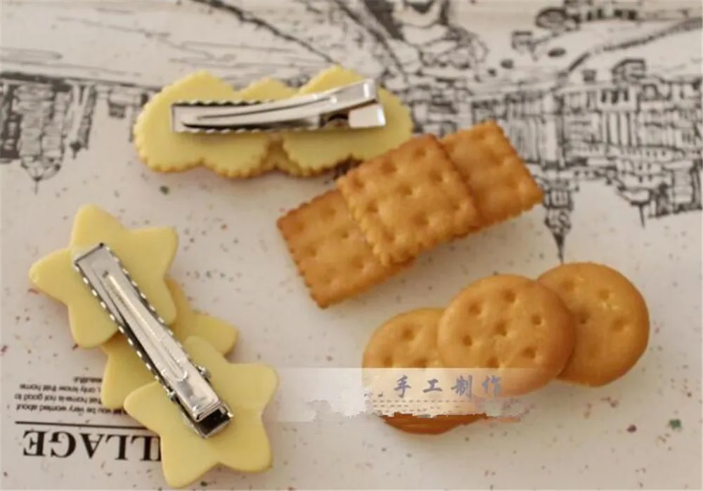 1pcs  Lolita girl Cute Cartoon Biscuit Hair Clip Cookies Hair Pin  Star Heart Hair Clip Hair Accesories B827