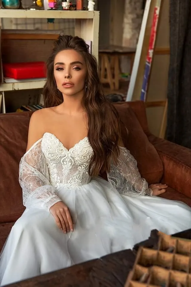Elegant Bohemia Lace Beach Wedding Dress 2024 Long Sleeve Off The Shoulder Boho Wedding Bridal Gowns Robe De Mariee image 5