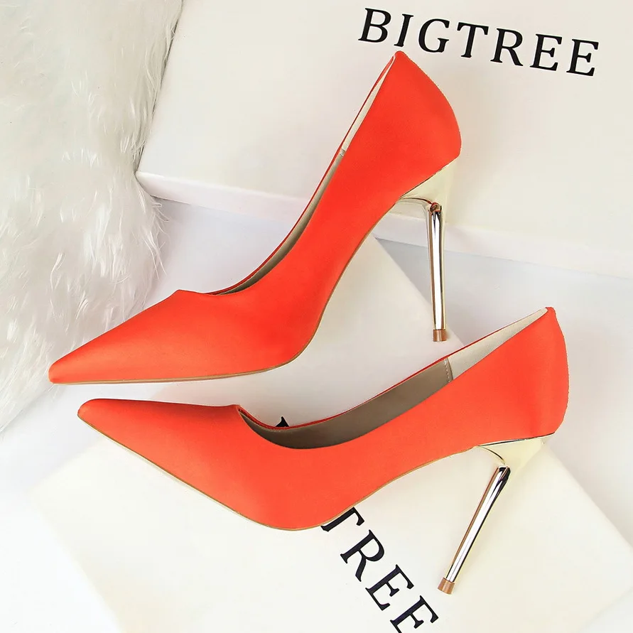 Fashion Metal Heel Wedding Shoes for Women Plus Size 34-43 Autumn Solid Silk Pointed Toe High Heels Stiletto Female Pumps Party