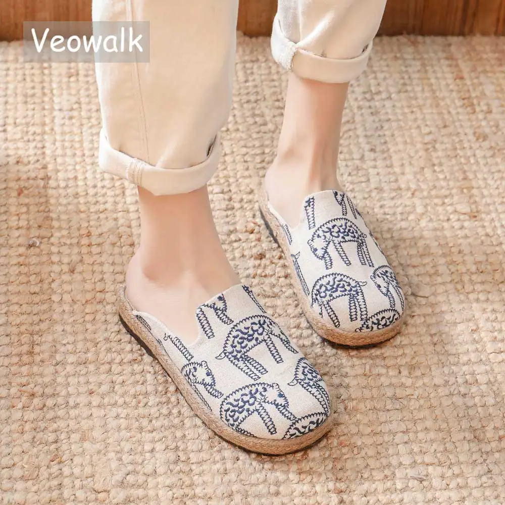 Veowalk Animal Print Women Canvas Close Toe Flat Slippers Ladies Comfortable Casual Mules Mori Girl Style Summer Shoes