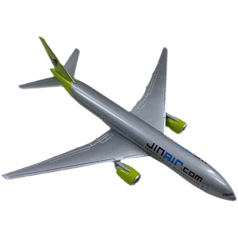 Diecast 1/400 Scale Korean Jin Air B777-200 Alloy Passenger Aircraft Model Collection Souvenir Ornaments Display Toys