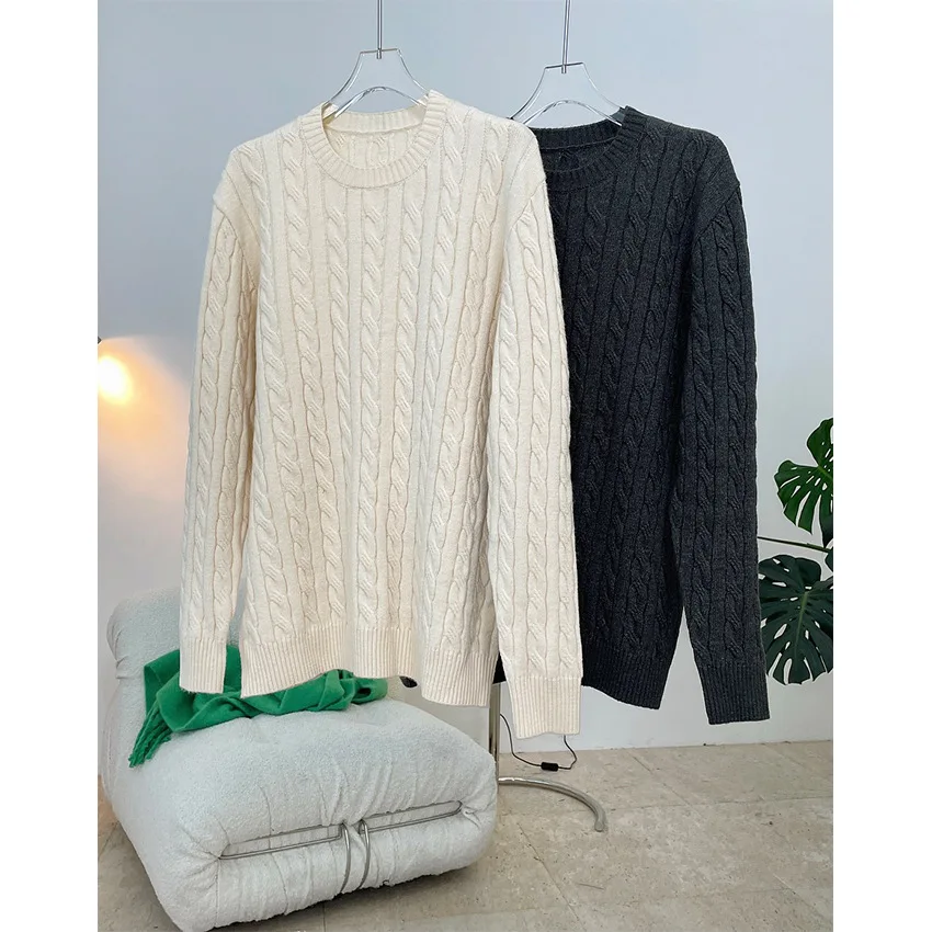 Autumn and Winter New Thickened Lazy Warm Twisted Sweater Loose Thin and Comfortable Knitted Top for Women