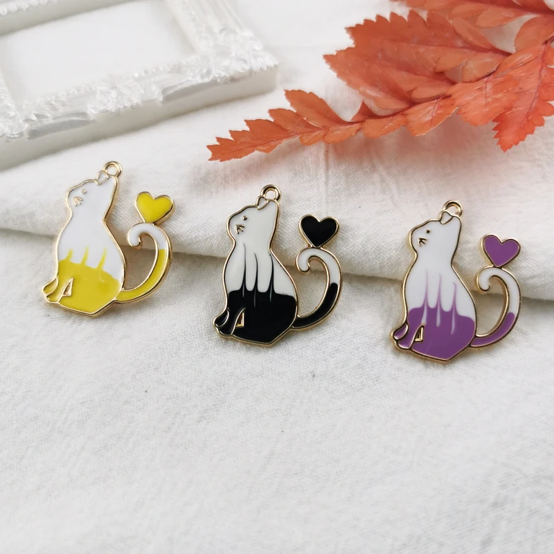 10pcs 19*25mm 3 Color Cute Enamel Cat Charms for Jewelry Making Love Heart Charms DIY Pendants Earrings Necklaces Accessories