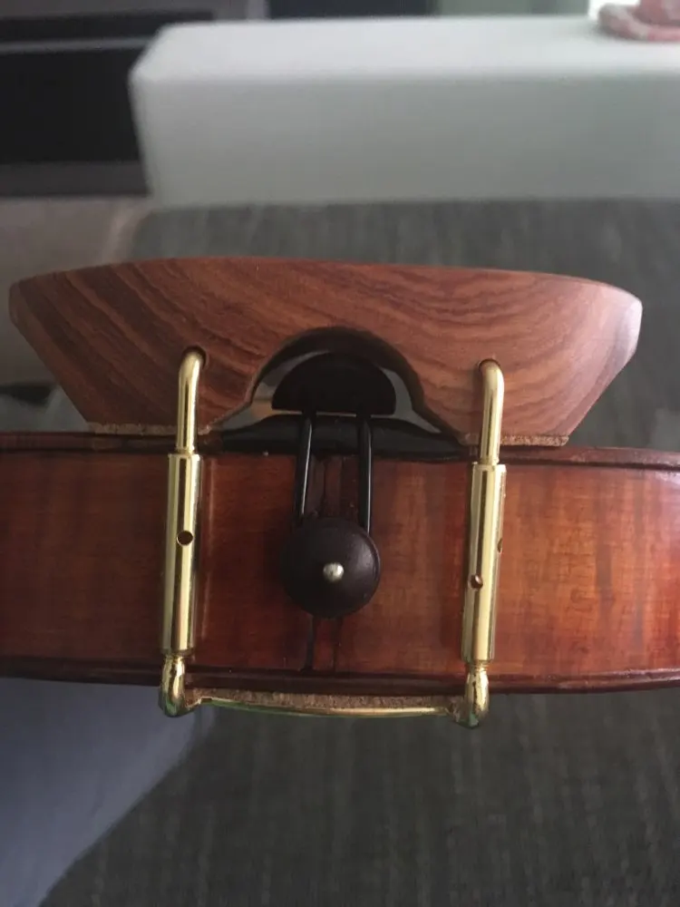 1pcs Great natural rosewood violin 4/4 chinrest ，violin parts