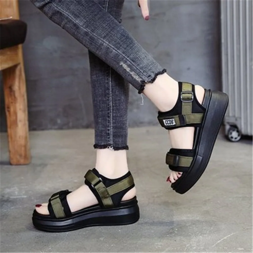 Sports Sandals Women's 2024 Summer New Versatile Muffin Thick Bottom Slope Heel Pregnant Fashion Soft Soled Beach Shoes Female