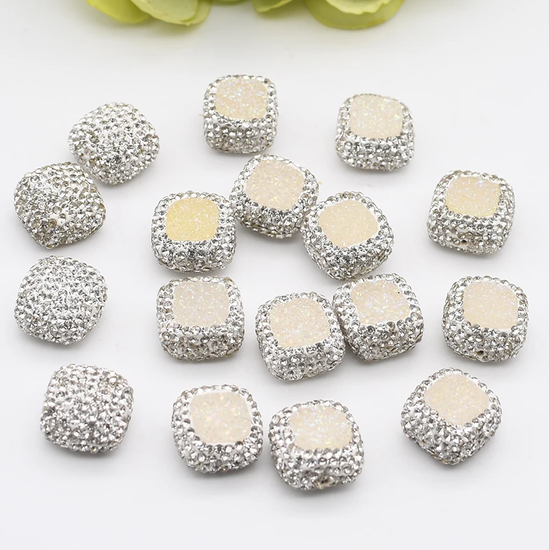 

4pcs/lot 15x15mm High Quality Light yellow square-shaped Beads Trimmed With Crystal Zircon